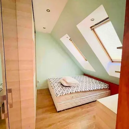 Кондо Apartment *